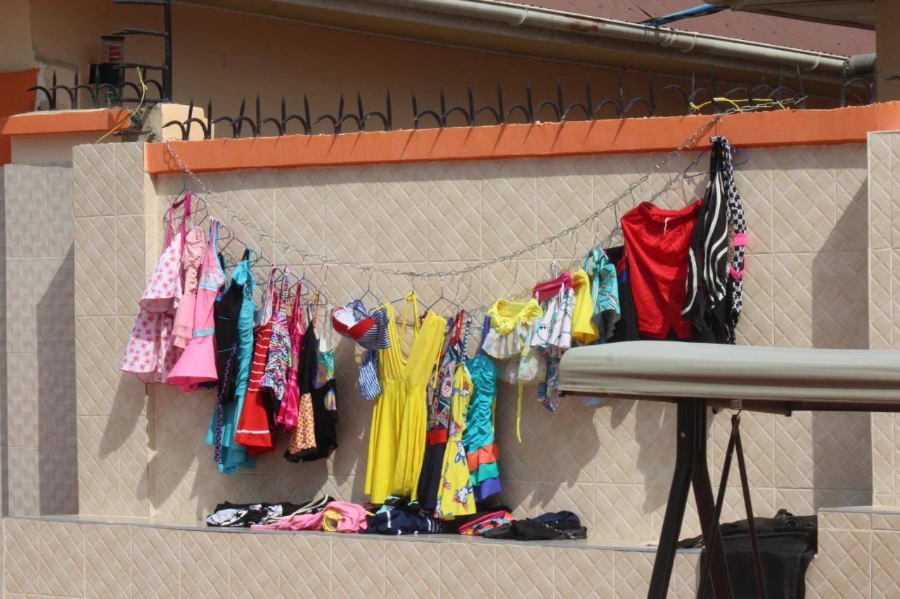 Jakicha Motel Дар ес Саалам Екстериор снимка