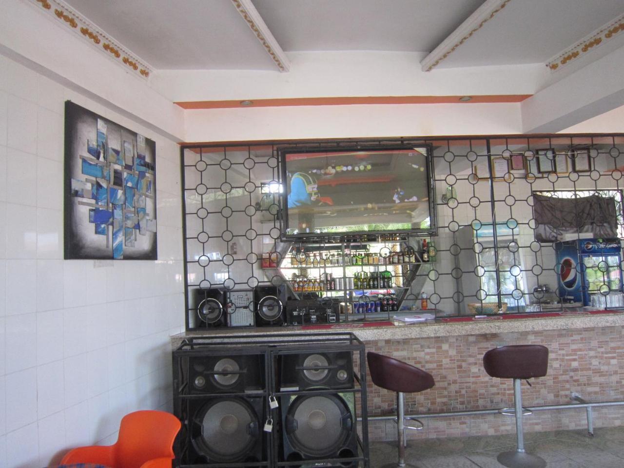 Jakicha Motel Дар ес Саалам Екстериор снимка